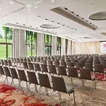 Dolce By Wyndham Versailles - Domaine Du Montcel Отель 4*