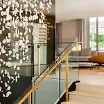 Отель Dolce By Wyndham Versailles - Domaine Du Montcel 4*