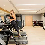 Dolce By Wyndham Versailles - Domaine Du Montcel Отель