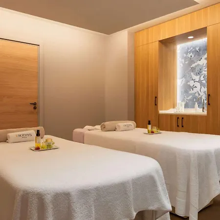 Hotel Dolce By Wyndham Versailles - Domaine Du Montcel 4*
