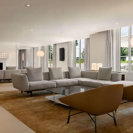 Hotel Dolce By Wyndham Versailles - Domaine Du Montcel