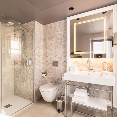 Dolce By Wyndham Versailles - Domaine Du Montcel Hotel