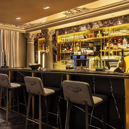 Dolce By Wyndham Versailles - Domaine Du Montcel Hotel