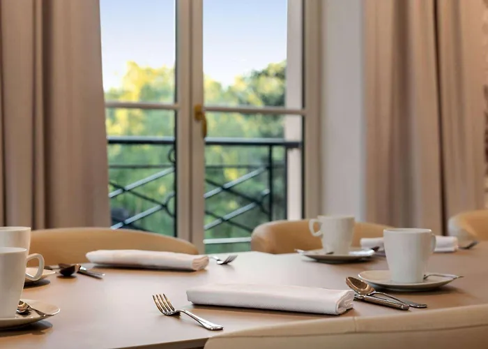 Dolce By Wyndham Versailles - Domaine Du Montcel Otel Jouy-en-Josas