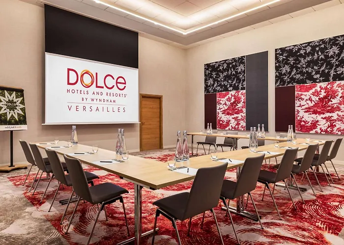 Dolce By Wyndham Versailles - Domaine Du Montcel Otel